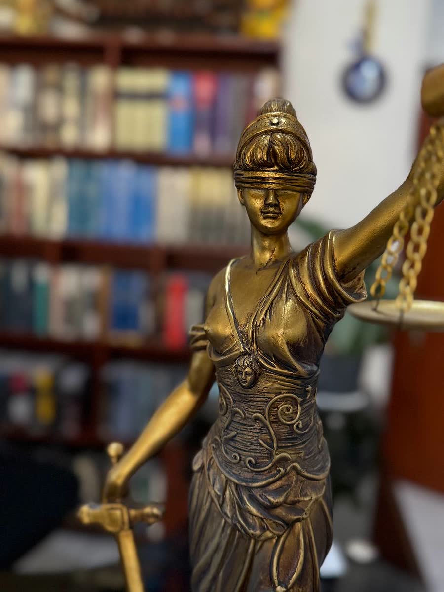 La Justicia