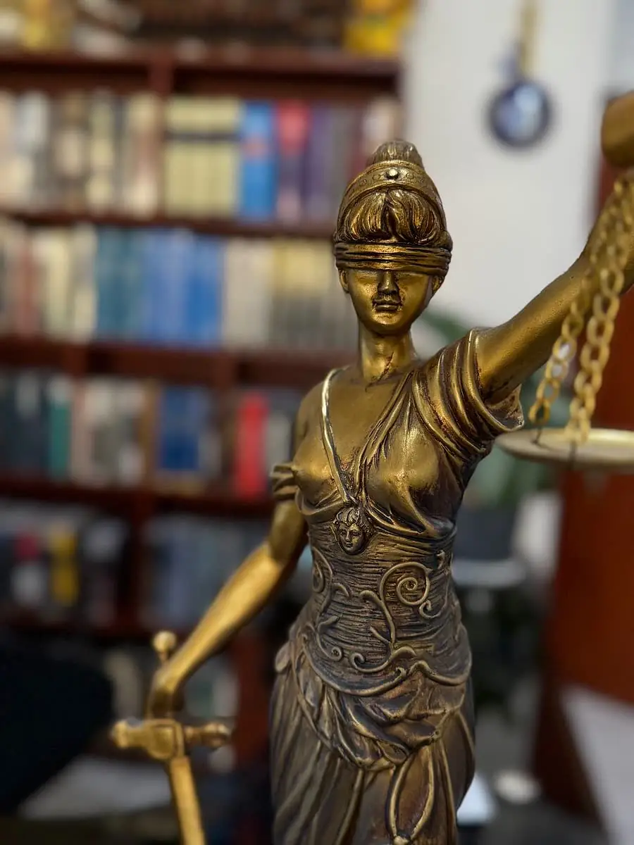 La Justicia